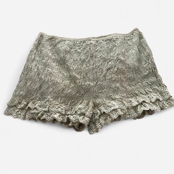 Free People In Bloom Shorties Green – Size XL – Cottagecore Micro Mini Bloomers - Picture 5 of 8